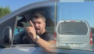 Maganda dehşeti! Kadın s&uuml;r&uuml;c&uuml;n&uuml;n &ouml;n&uuml;n&uuml; kesti
