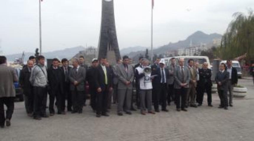 "D&uuml;ş&uuml;k maaş alan memurlarla y&uuml;ksek maaş alanlar arasındaki fark 5,8 kata &ccedil;ıktı"