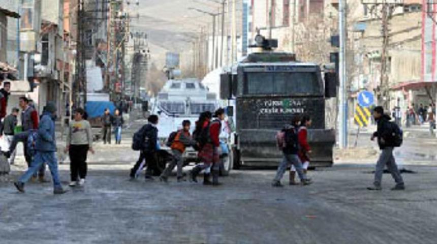 &Ccedil;atışmaya "&Ccedil;ocuklar ge&ccedil;iyor" arası