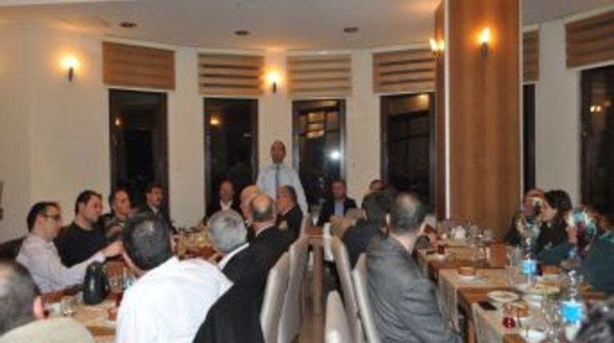 AK Parti &Uuml;nye İl&ccedil;e Teşkilatı yeni &ccedil;alışma d&ouml;nemini başlattı