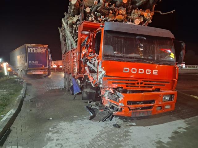 Karabük te trafik kazalarında 4 kişi yaralandı 2