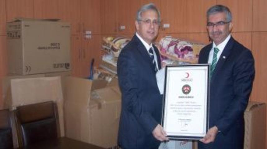 Adana Barosundan Van'a yardım eli uzandı