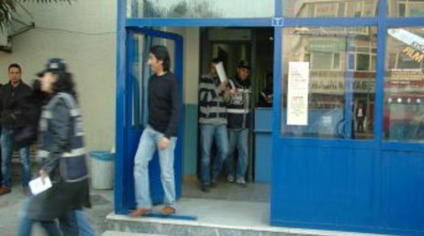 Şirket kurarak 4 milyon lira dolandıran &ccedil;eteye operasyon