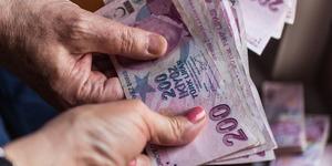 Emekliler için rakamlar güncellendi! Bankalar sıraya girdi: 35 bin TL'ye hemen hesaplara yatırılıyor