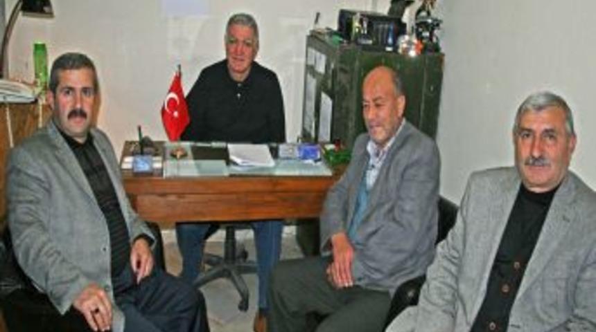 &Uuml;reticilerin iddiası: İthal kasaplık koyunlar pazarda satılıyor