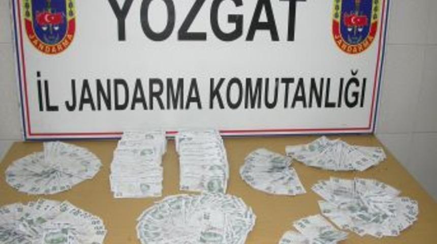 Yozgat&rsquo;ta piyasaya 75 bin liralık sahte para s&uuml;rmek isteyen bir kişi yakalandı