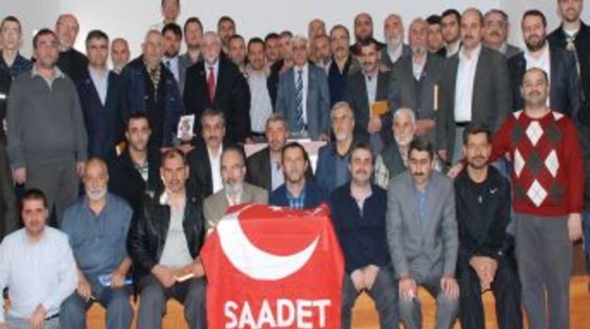 SP İzmir’in yeni il yönetimi eğitimden geçti