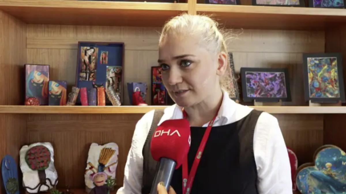‘Sanatın Dilinden Hayata’ sergisi ziyarete açıldı 2