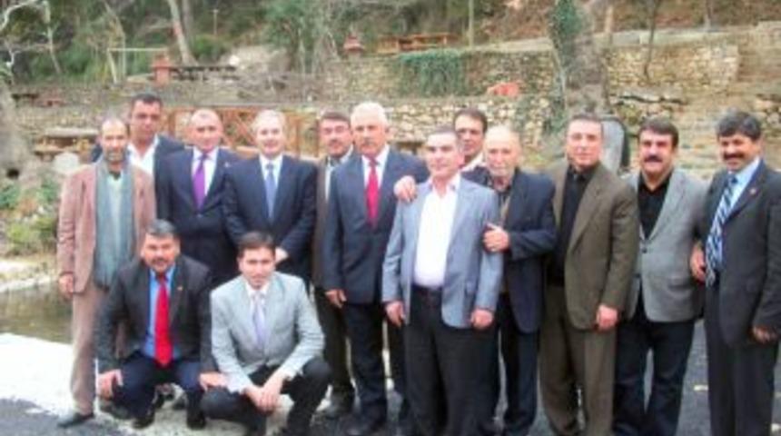 &Ouml;zgan: Ortak d&uuml;ş&uuml;ncemiz Kozan&rsquo;a hizmet etmek