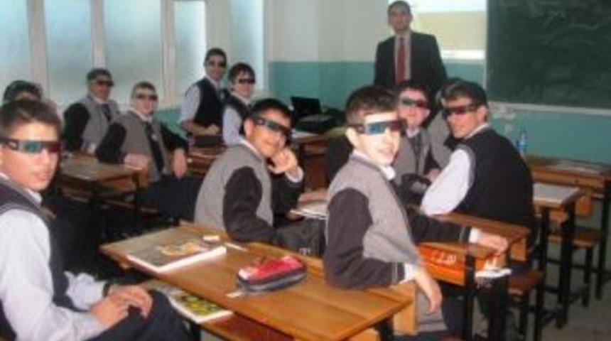AKSA okullarında dersler 3 boyutlu