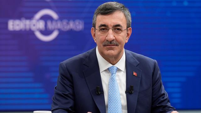 Cevdet Yılmaz'dan dikkat &ccedil;eken fon a&ccedil;ıklaması! Karantinaya alındılar