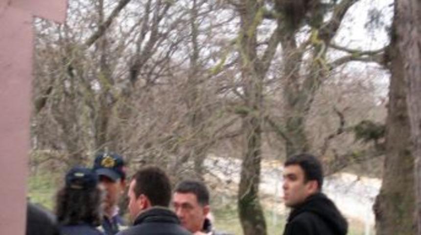 &Ccedil;arkın faili me&ccedil;hullerle ilgili yer g&ouml;steriyor