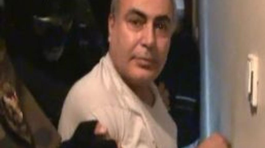 &Uuml;nl&uuml; isimlerin de bulunduğu &ccedil;etenin elebaşı eski PKK itiraf&ccedil;ısı &ccedil;ıktı