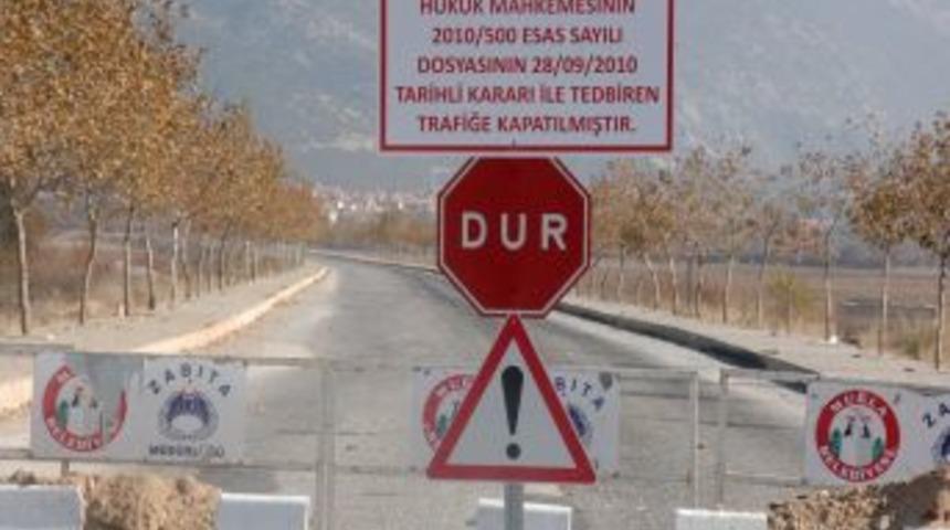 Özel mülkten geçen yol ikinci defa kapatıldı