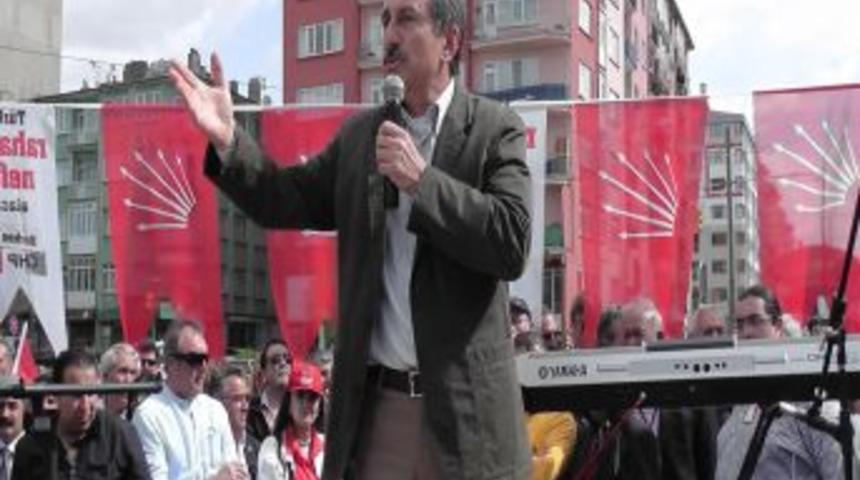 CHP'li Başkan, başbakan'a hakaret su&ccedil;undan hakim karşısında