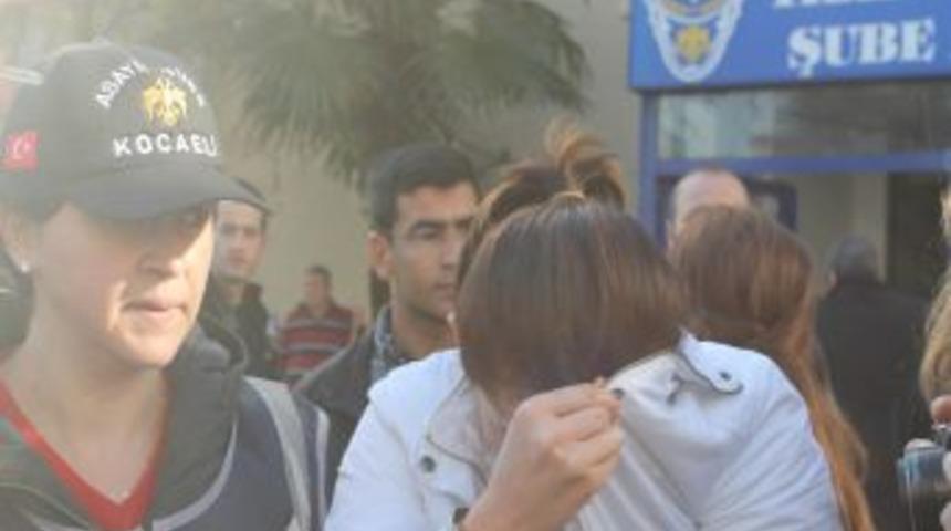 Sipariş &uuml;st&uuml;ne kamyon &ccedil;alan &ccedil;ete, şof&ouml;rler ile arkadaşlık kuruyormuş