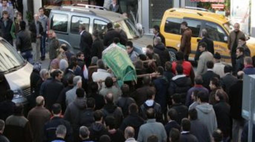 Gizem&rsquo;in cenazesi toprağa verildi