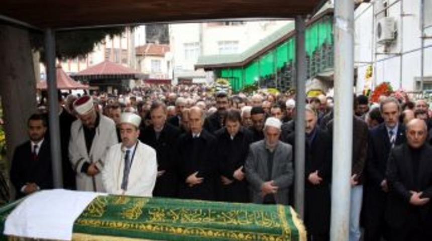 Vakıflar Genel M&uuml;d&uuml;r&uuml; Ertem&rsquo;in babası vefat etti