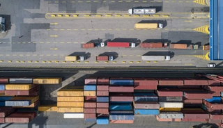 Rusya'nın dış ticaret fazlası 8 ayda y&uuml;zde 16,4 arttı