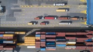 Rusya'nın dış ticaret fazlası 8 ayda yüzde 16,4 arttı
