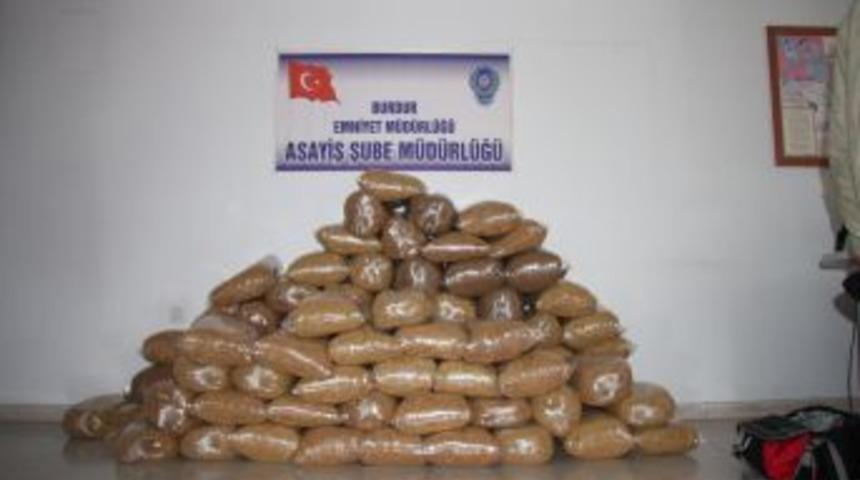 Burdur'da ka&ccedil;ak t&uuml;t&uuml;n operasyonu