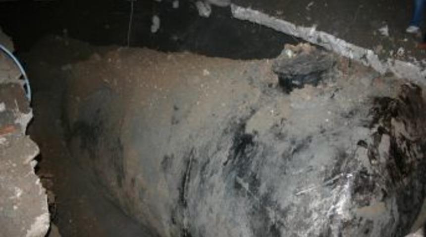 Balıkesir'de yaklaşık 16 bin litre ka&ccedil;ak akaryakıt ele ge&ccedil;irildi