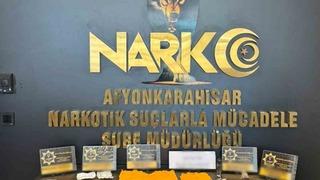 Yaklaşık 40 bin TL ve uyuşturucuyla yakalanan şahıs tutuklandı