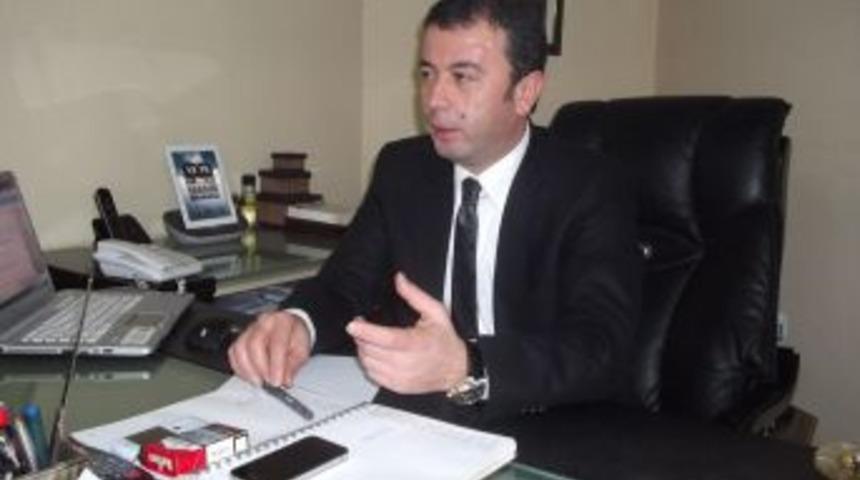 Beh&ccedil;et Cant&uuml;rk&rsquo;&uuml;n yeğeni Reşit Cant&uuml;rk