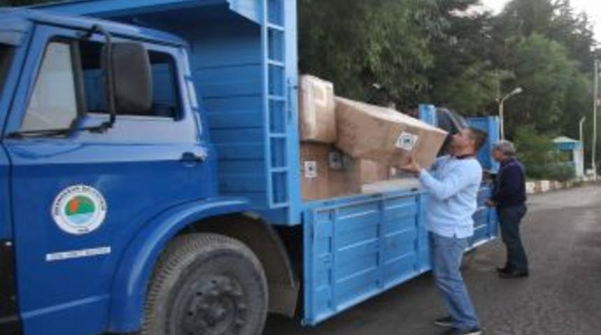 İskenderun Belediyesi depremzedelere yardım g&ouml;nderdi