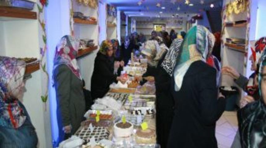 LALEDER ve &Ccedil;evre K&uuml;lt&uuml;r Derneği'nden kermes