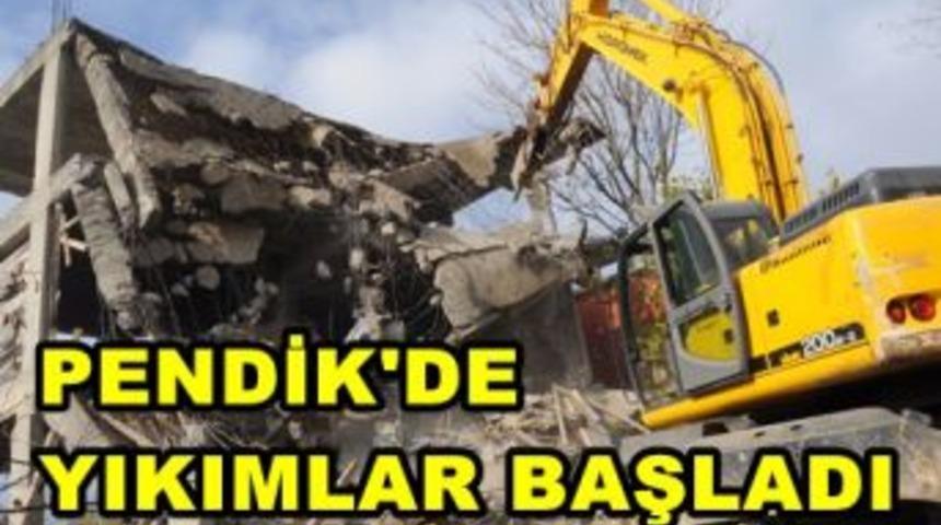 Tadilatı m&uuml;mk&uuml;n olmayan binalar yıkılıyor