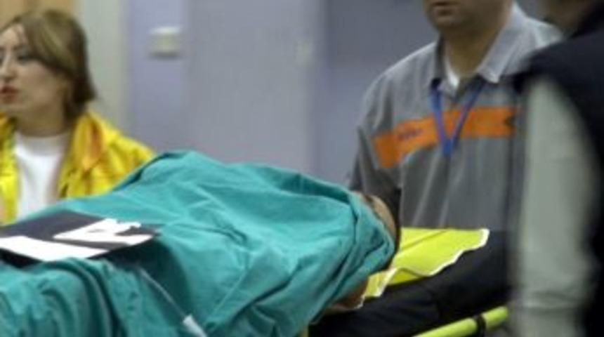 Topkapı Sarayı &ouml;n&uuml;ndeki &ccedil;atışmada yaralananlar hastanede