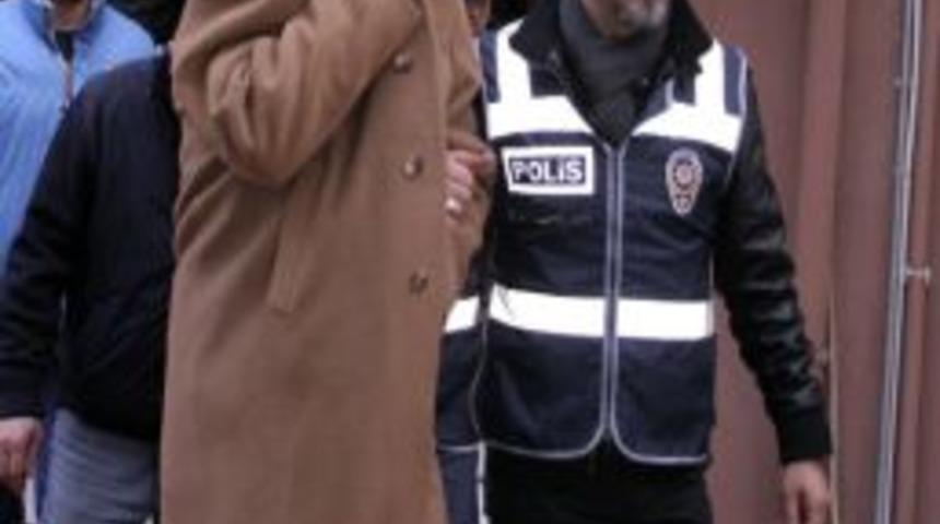 Telekulak operasyonunda g&ouml;zaltına alınan 12 kişi adliyeye sevk edildi