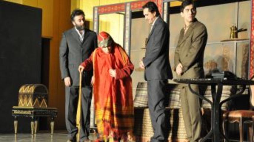 'Işık S&uuml;varileri' Amasyalıları b&uuml;y&uuml;ledi