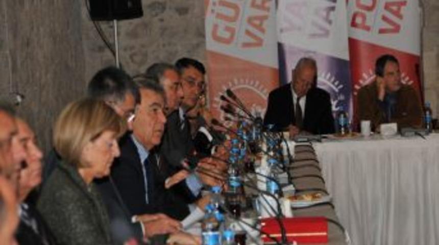 İzmir Ekonomik Kalkınma Koordinasyon Kurulu'nun başkanı Eren oldu