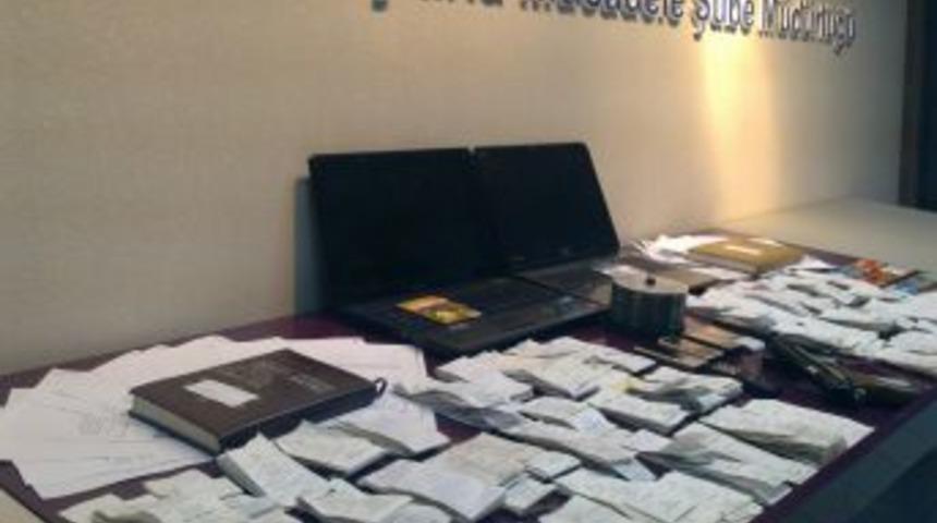 Kredi kartıyla vurgun yapan &ccedil;ete &lsquo;Balata&rsquo; operasyonuyla &ccedil;&ouml;kertildi