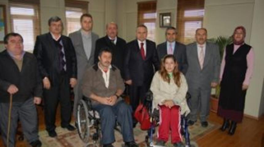 Engelliler Meclisinden kaymakama ziyaret