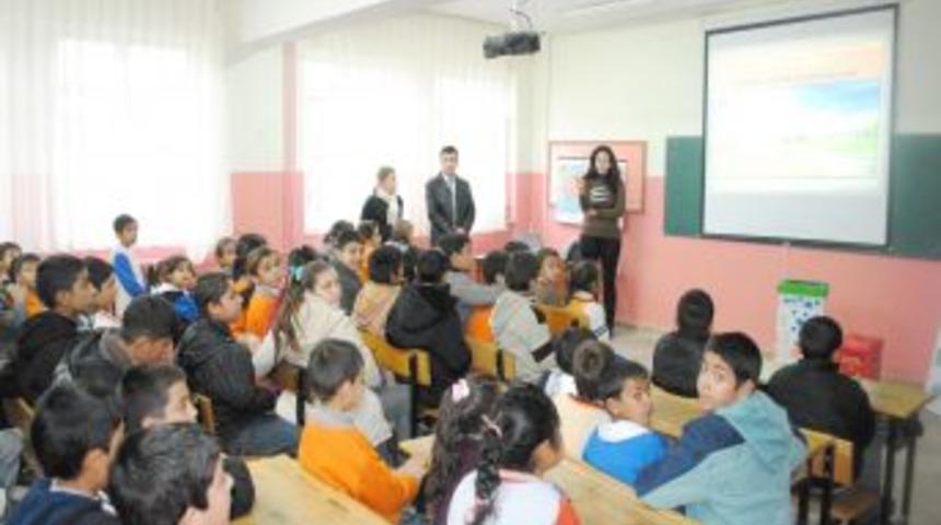 Uzunk&ouml;pr&uuml;&rsquo;de &ouml;ğrencilere &ccedil;evre temizliği bilinci aşılanıyor