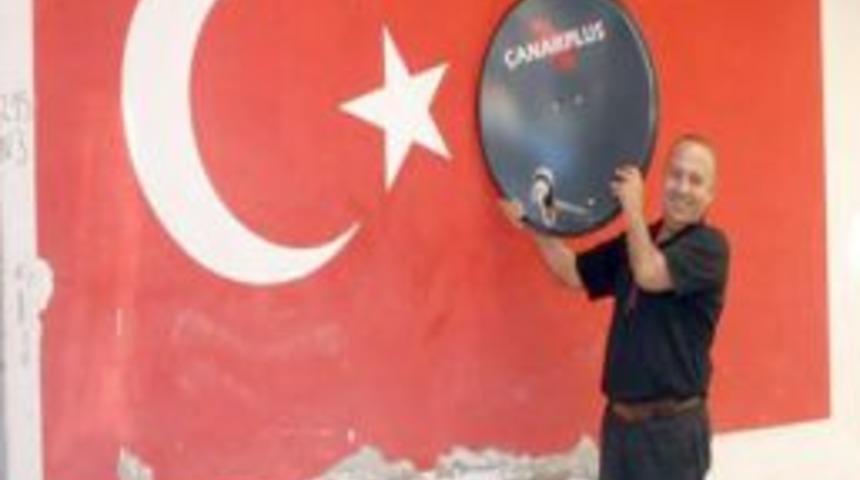 Televizyonda sevdiği programı izleyemedi, mucit oldu