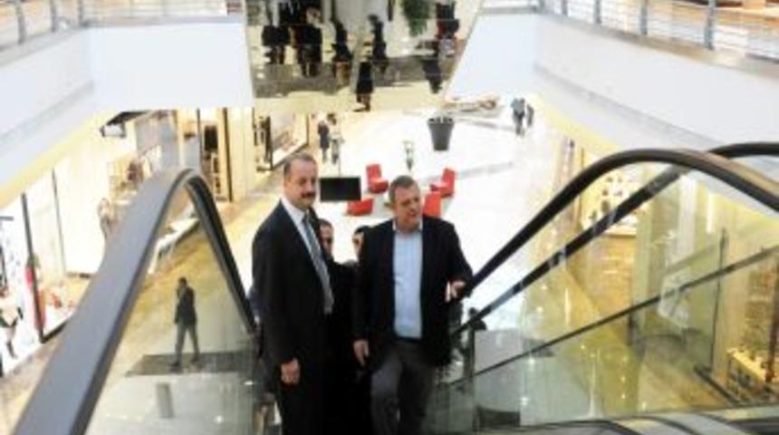 T&uuml;rkiye'nin en b&uuml;y&uuml;k alışveriş merkezi Mamak'ta a&ccedil;ıldı