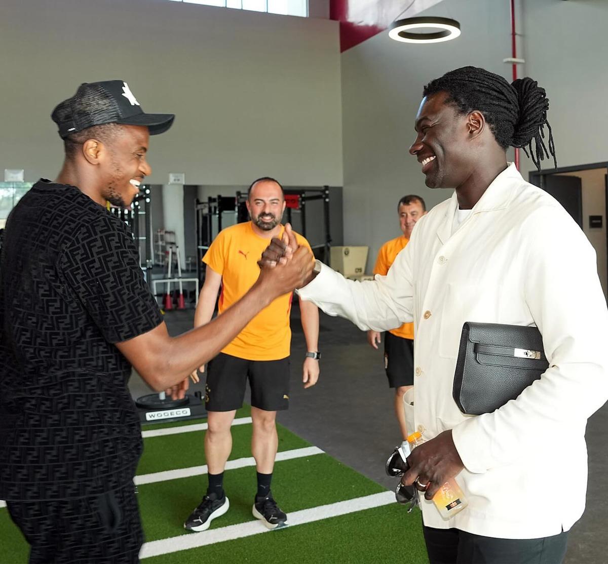 Galatasaray da sportif direktörlük için sürpriz isim! Gomis dönüyor 1