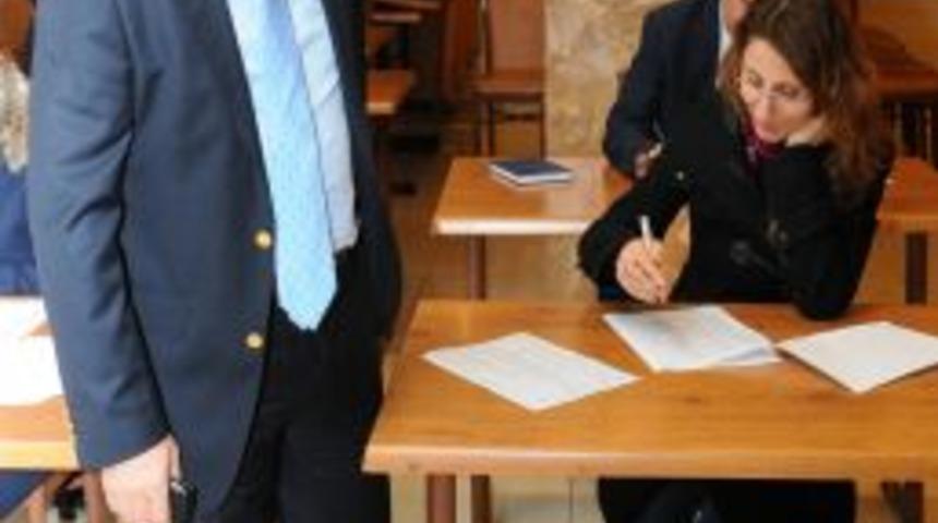 Canik Belediyesi'nde kurum k&uuml;lt&uuml;r&uuml; anketi d&uuml;zenlendi