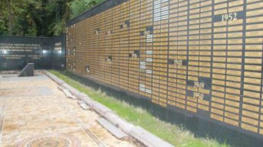 Maden Şehitleri Anıtı'nın Kozlu sahil yoluna taşınması &ccedil;ağrısı