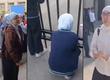Azerbaycan'da baş&ouml;rt&uuml;s&uuml; kısıtlamasına tepkiler devam ediyor! "Benim okumaya hakkım yok mu?"