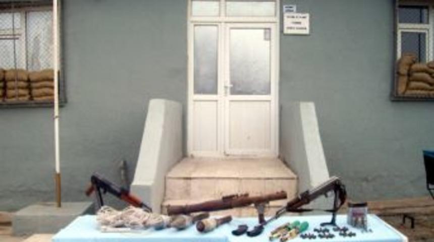 Diyarbakır&rsquo;da bir mağarada PKK&rsquo;ya ait m&uuml;himmat bulundu