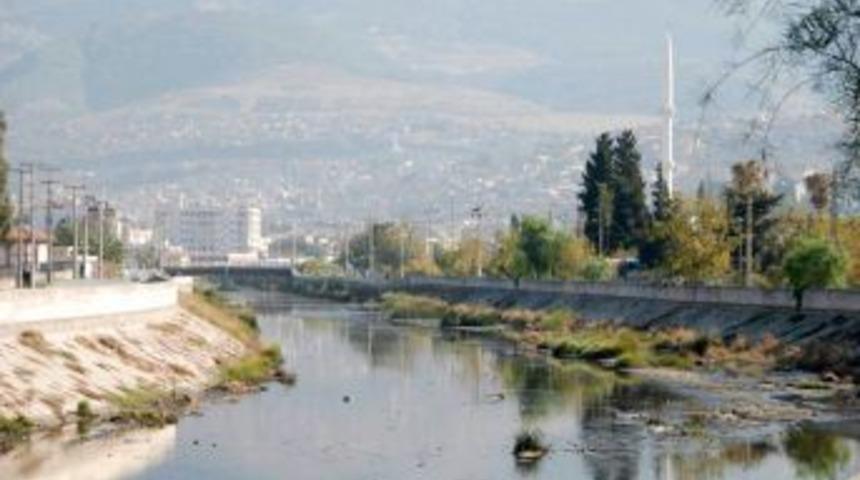 Feyezan kanalında paslanmış patlayıcı madde bulundu