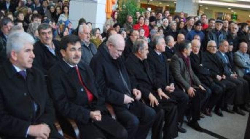 &Ouml;zdilek, 8. alış veriş merkezini Eskişehir'de a&ccedil;tı