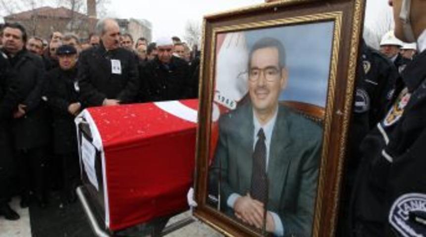 Aydın Menderes i&ccedil;in Hacı Bayram&rsquo;da cenaze namazı kılındı