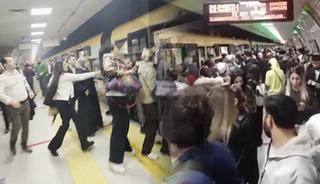 İstanbul metrosunda kablo patlaması! Bazı seferler durdu