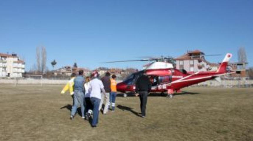 Hava ambulansı, kalp krizi geçiren hasta için havalandı